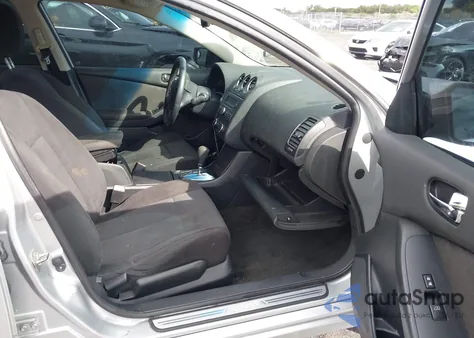 2012 Nissan Altima 2.5 S z USA, uszkodzony, nr VIN 1N4AL2AP3CN568033